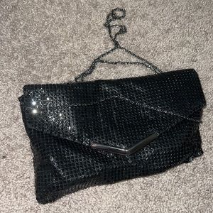 Black clutch